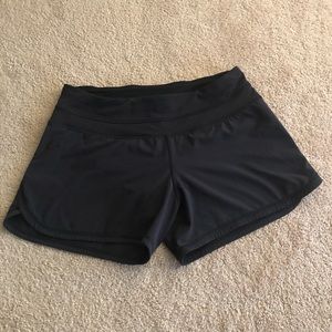 Lululemon black size 4 shorts
